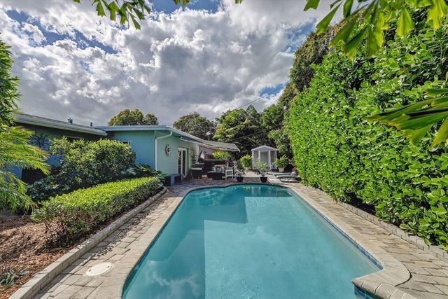 937 SE 7th Street, Deerfield Beach, FL 33441