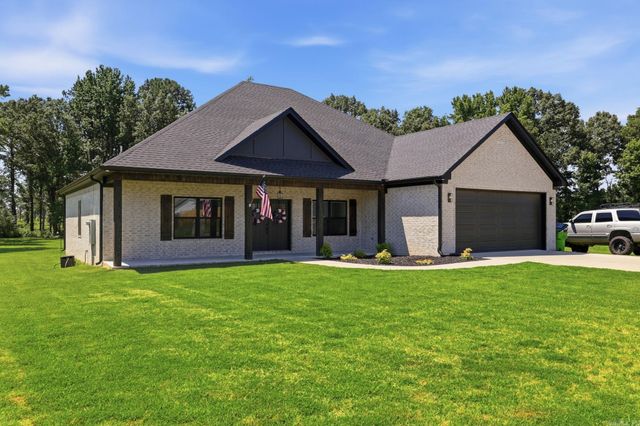 139 Hayden Dr, Beebe, AR 72012