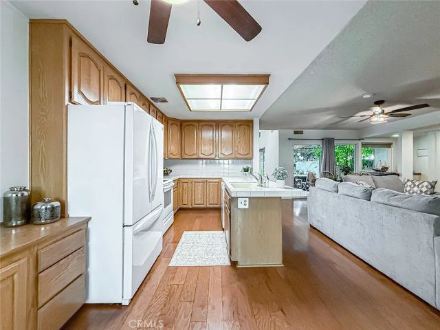 10439 Larwin Avenue, Chatsworth, CA 91311