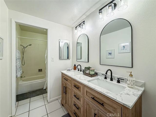 10439 Larwin Avenue, Chatsworth, CA 91311
