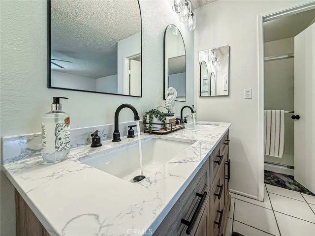 10439 Larwin Avenue, Chatsworth, CA 91311