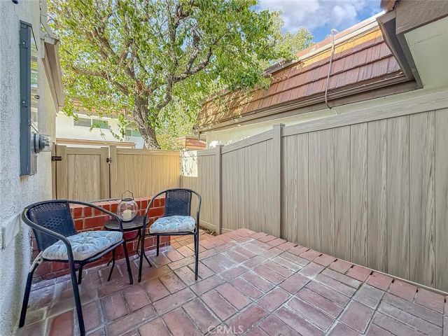10439 Larwin Avenue, Chatsworth, CA 91311