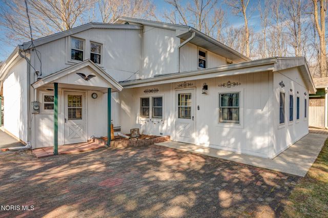 4496 Cr 1-2, Swanton, OH 43558