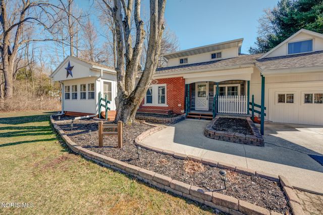 4496 Cr 1-2, Swanton, OH 43558