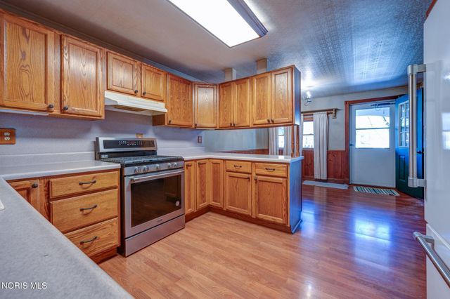 4496 Cr 1-2, Swanton, OH 43558