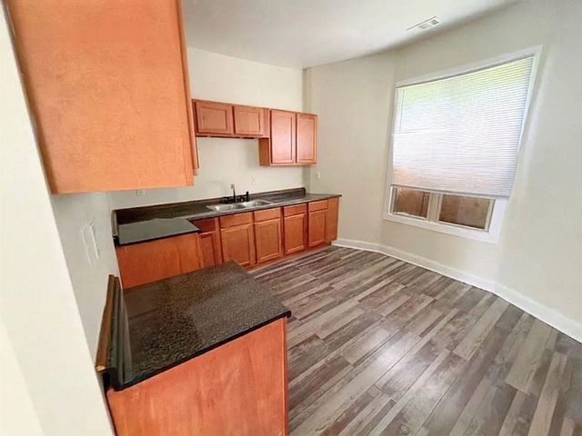 994 N SEVENTH ST, Memphis, TN 38107
