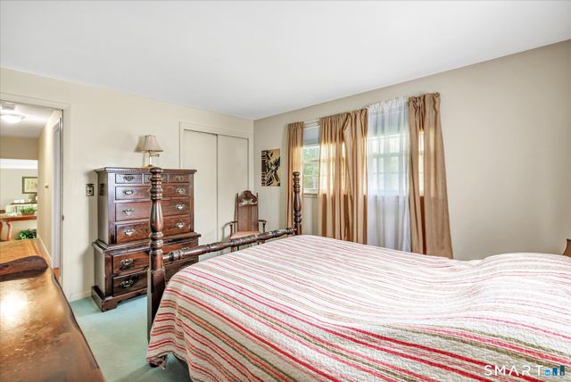 38 Cold Spring Circle, Shelton, CT 06484