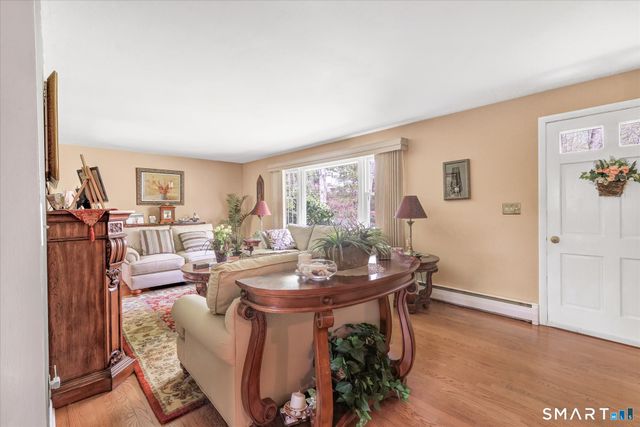 38 Cold Spring Circle, Shelton, CT 06484
