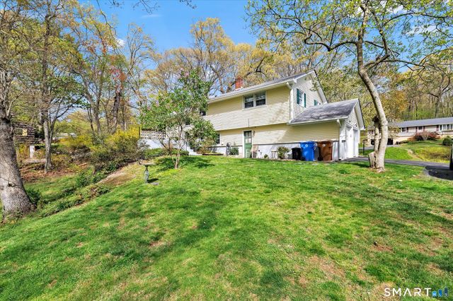 38 Cold Spring Circle, Shelton, CT 06484