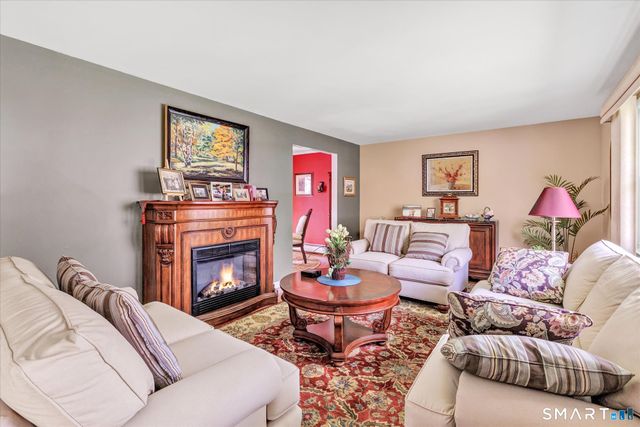 38 Cold Spring Circle, Shelton, CT 06484