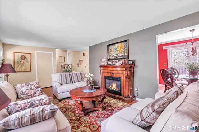 38 Cold Spring Circle, Shelton, CT 06484