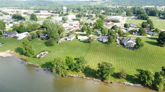 405 E High Street, Warsaw, KY 41095