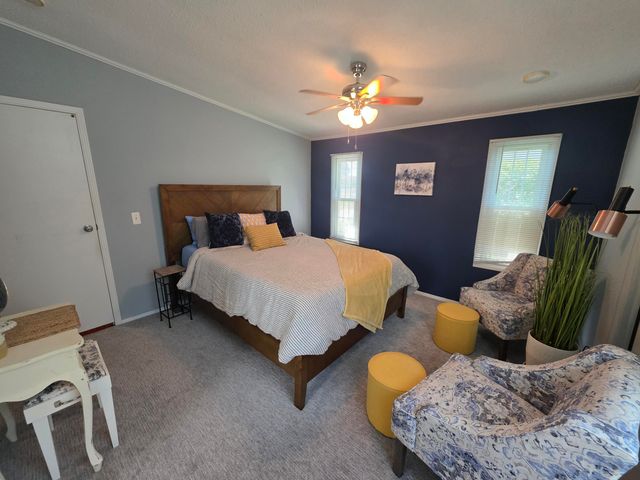 405 E High Street, Warsaw, KY 41095