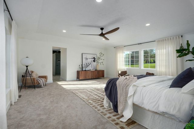 5021 S Farm Rd 137, Springfield, MO 65810