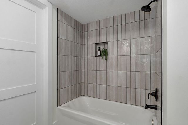 5021 S Farm Rd 137, Springfield, MO 65810