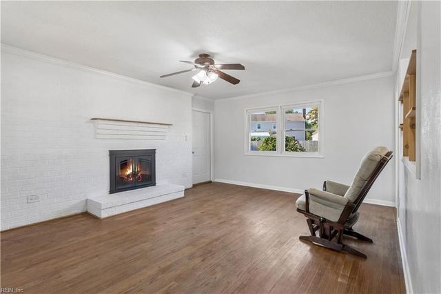 190 Salt Pond RD, Hampton, VA 23664