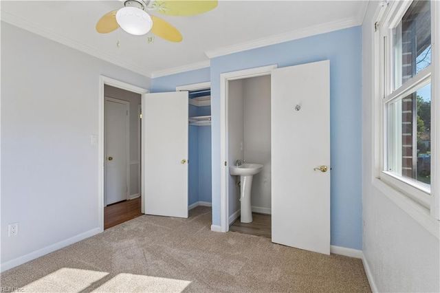 190 Salt Pond RD, Hampton, VA 23664