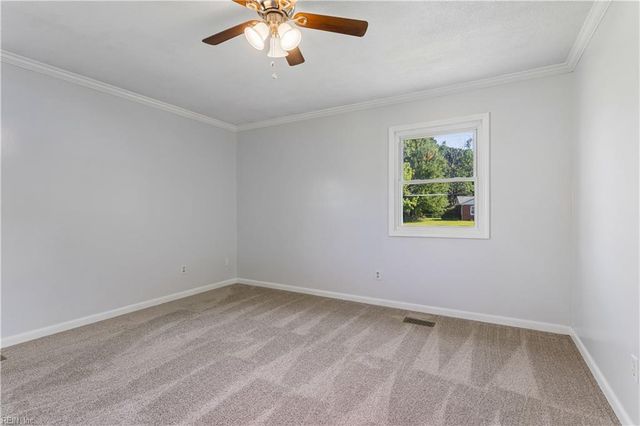 190 Salt Pond RD, Hampton, VA 23664
