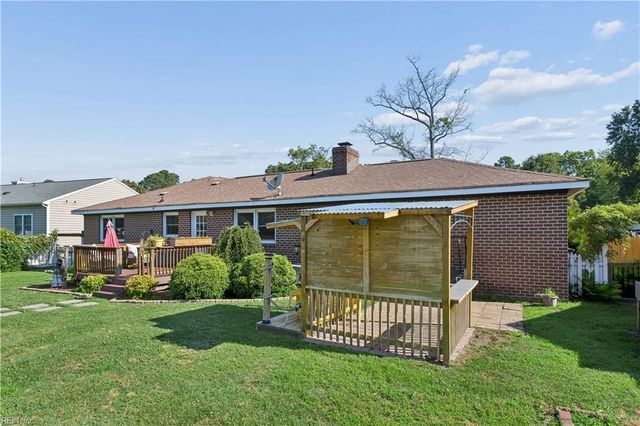 190 Salt Pond RD, Hampton, VA 23664