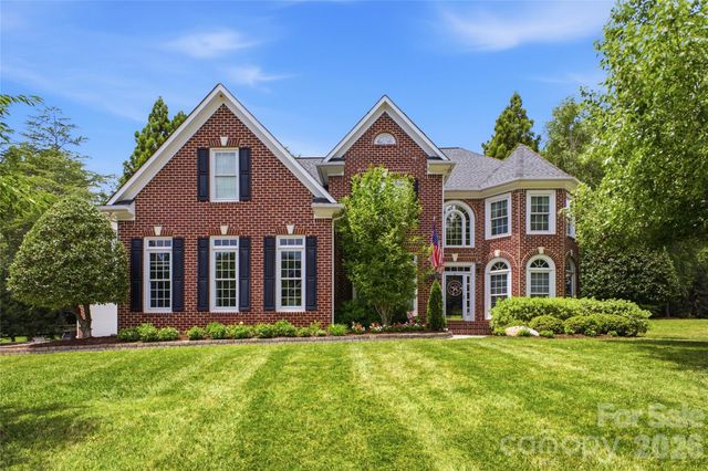 3425 Savannah Hills Drive, Matthews, NC 28105