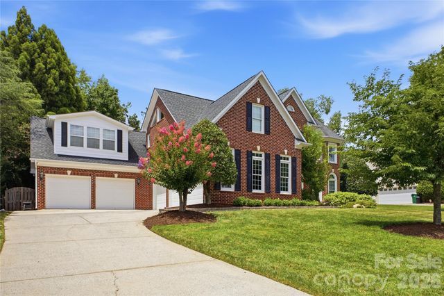 3425 Savannah Hills Drive, Matthews, NC 28105