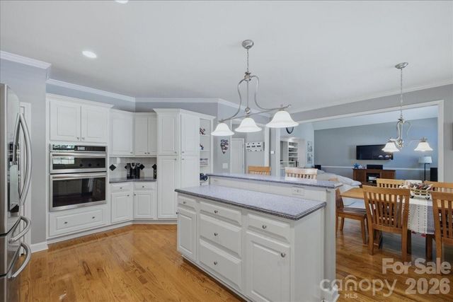 3425 Savannah Hills Drive, Matthews, NC 28105