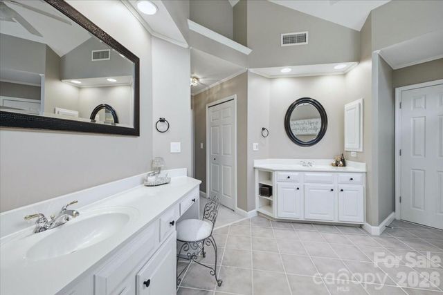 3425 Savannah Hills Drive, Matthews, NC 28105