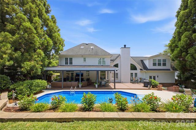 3425 Savannah Hills Drive, Matthews, NC 28105
