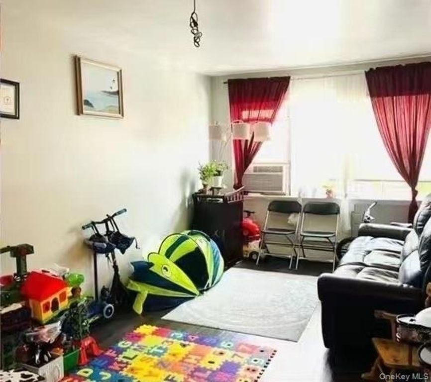 4588 161st Street, Flushing, NY 11358 — photo 5