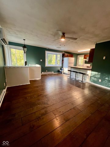 8070 N Private road 400 W, Brazil, IN 47834