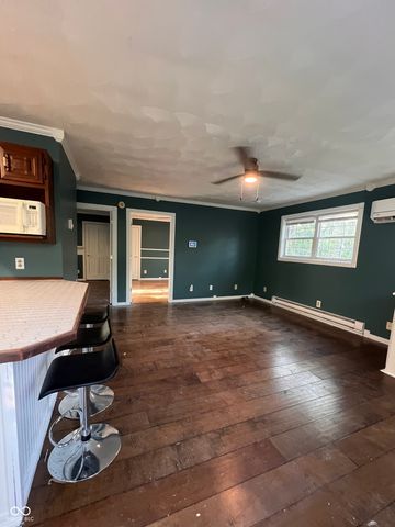 8070 N Private road 400 W, Brazil, IN 47834