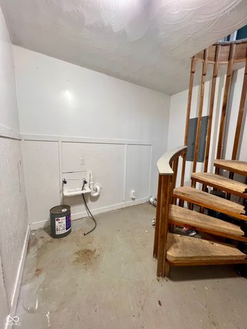 8070 N Private road 400 W, Brazil, IN 47834