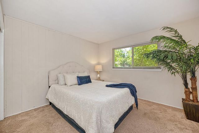 6305 Templeton Dr, Carmichael, CA 95608