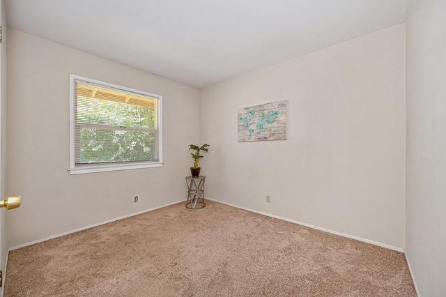 6305 Templeton Dr, Carmichael, CA 95608