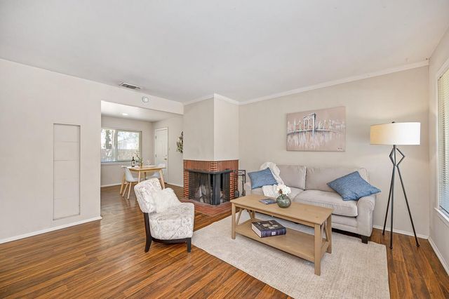 6305 Templeton Dr, Carmichael, CA 95608
