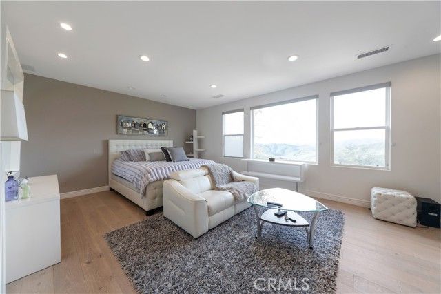 3339 Paseo Del Sol, Calabasas, CA 91302