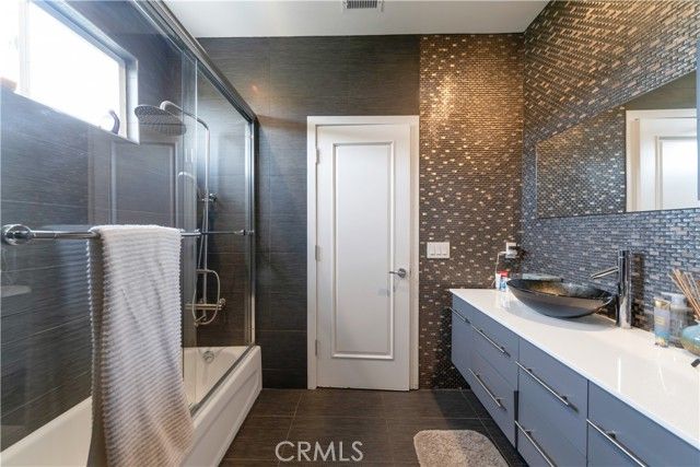 3339 Paseo Del Sol, Calabasas, CA 91302