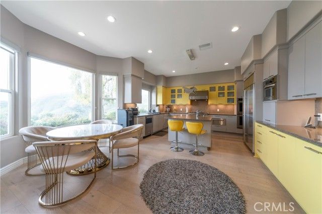 3339 Paseo Del Sol, Calabasas, CA 91302