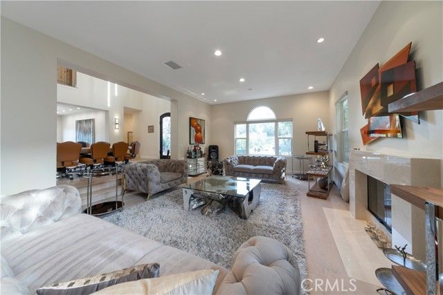 3339 Paseo Del Sol, Calabasas, CA 91302