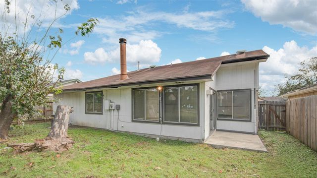 7222 Londres Drive, Houston, TX 77083