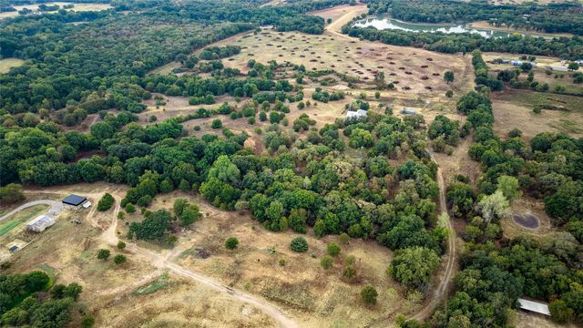 2901 Harwell Lake Road, Weatherford, TX 76088