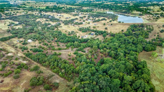 2901 Harwell Lake Road, Weatherford, TX 76088
