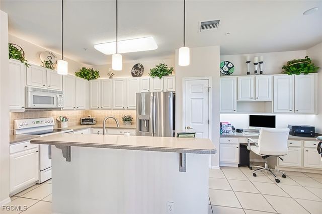 13991 Lake Mahogany BLVD 2424, Fort Myers, FL 33907