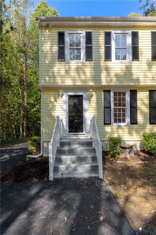 4902 Court Ridge Ter, Midlothian, VA 23112