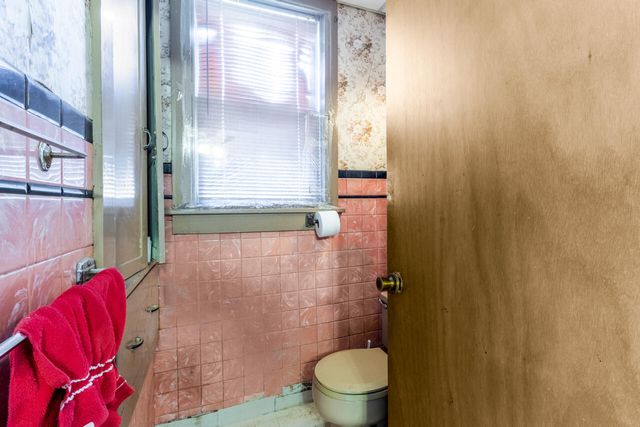 813 6TH Avenue, Council Bluffs, IA 51501