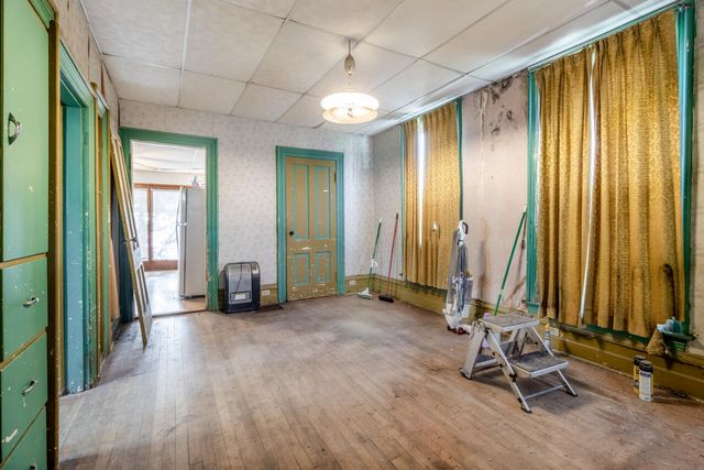 813 6TH Avenue, Council Bluffs, IA 51501