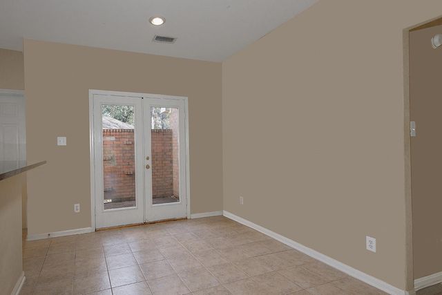 78 E Foxbriar Forest Circle, The Woodlands, TX 77382