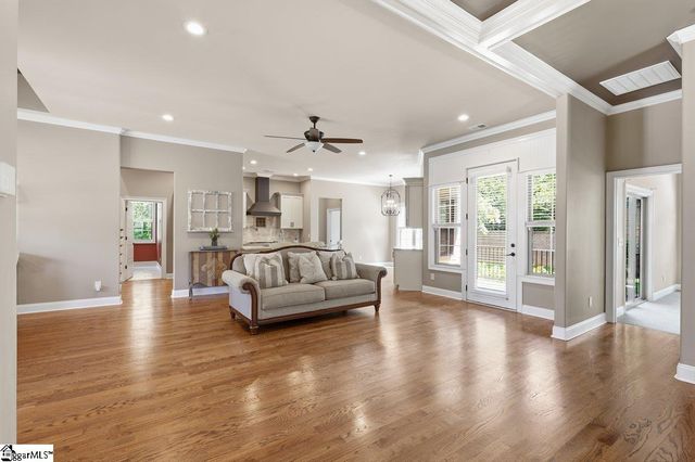 350 Laguna Lane, Simpsonville, SC 29680