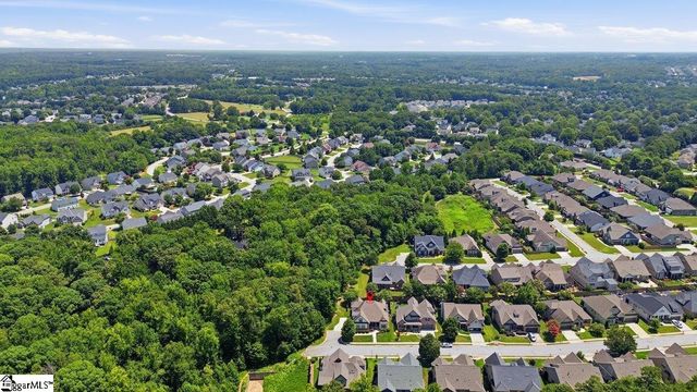 350 Laguna Lane, Simpsonville, SC 29680