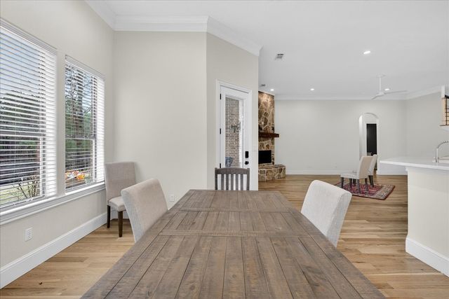 5182 Bayshore Drive, Athens, TX 75752